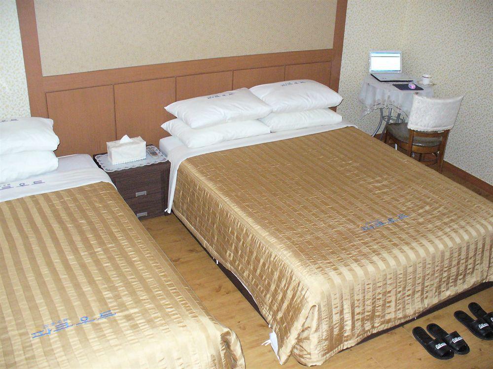 Hotel Parkwood Incheon Airport Værelse billede