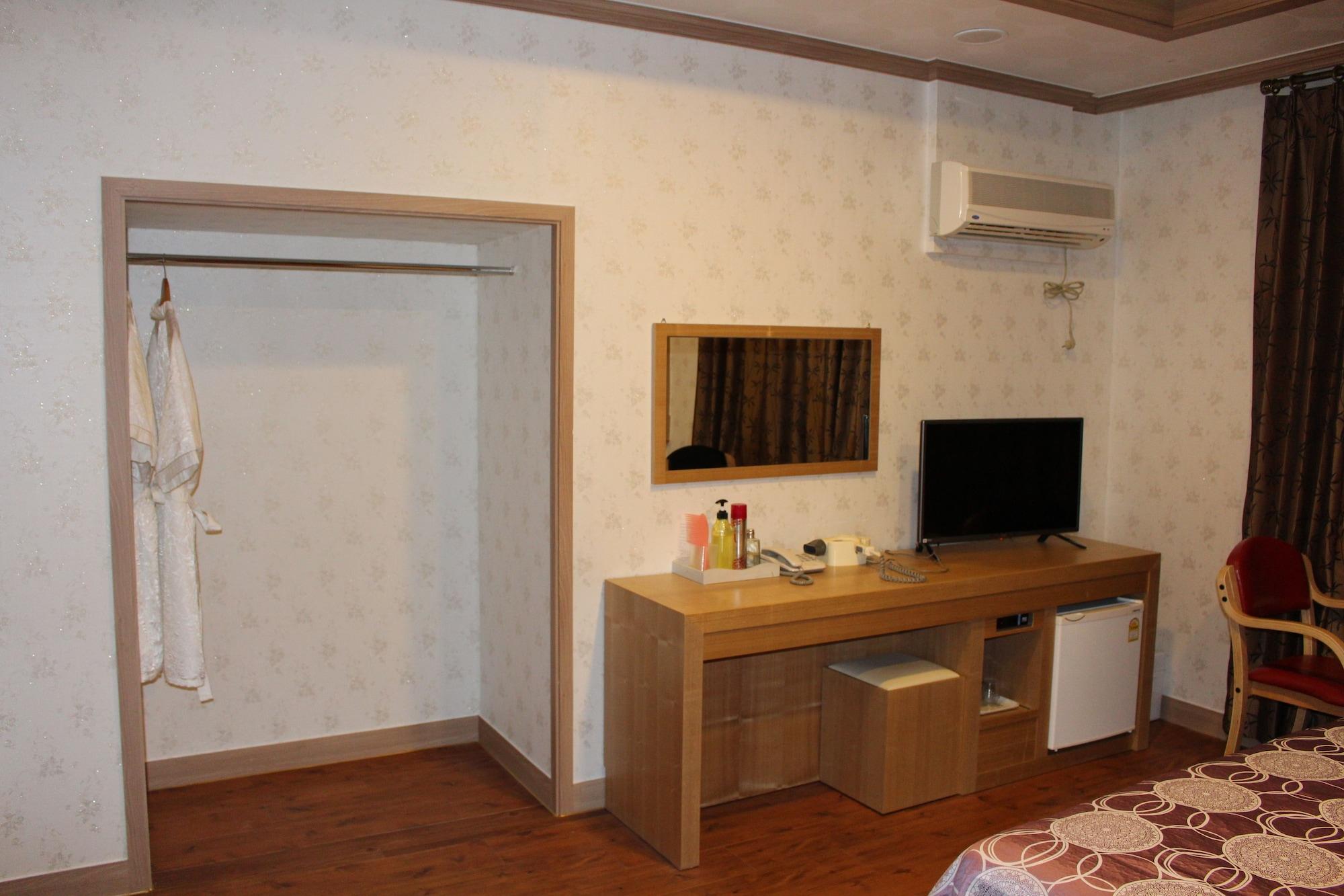 Hotel Parkwood Incheon Airport Eksteriør billede