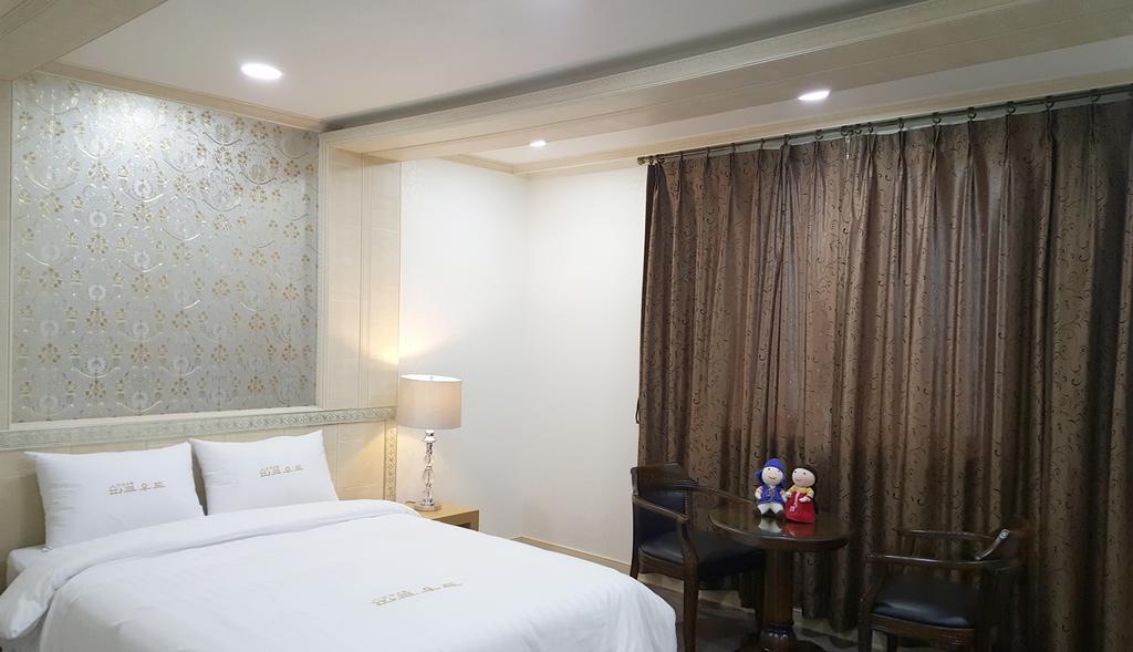 Hotel Parkwood Incheon Airport Værelse billede